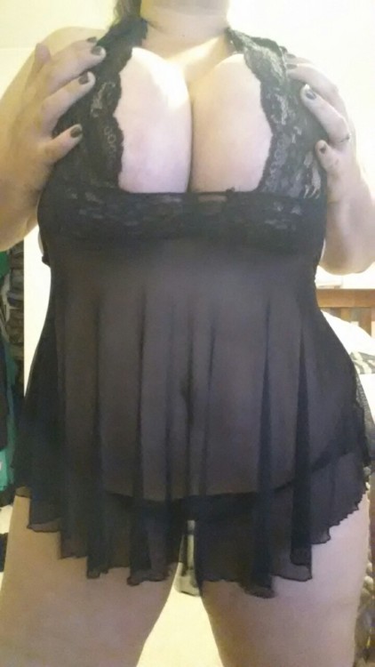 Porn hmcouple:  hmcouple:  Some of my outfit tonight photos