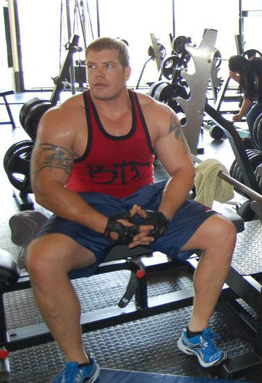 mackbrawn:  Follow me at MackBrawn:  http://mackbrawn.tumblr.com/ 