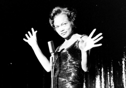 deborahkerr:  Happy Birthday, Eartha Mae