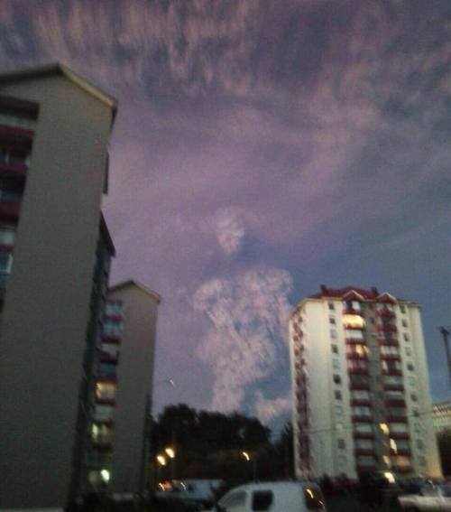 chucrutypilsen:  Gray Giants formed in the shade of the ashes of the erupting Calbuco Volcano in Southern Chile.  Ay chamo