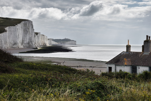 Day 1162 - cottage at Cuckmere Haven and the Seven Sisters