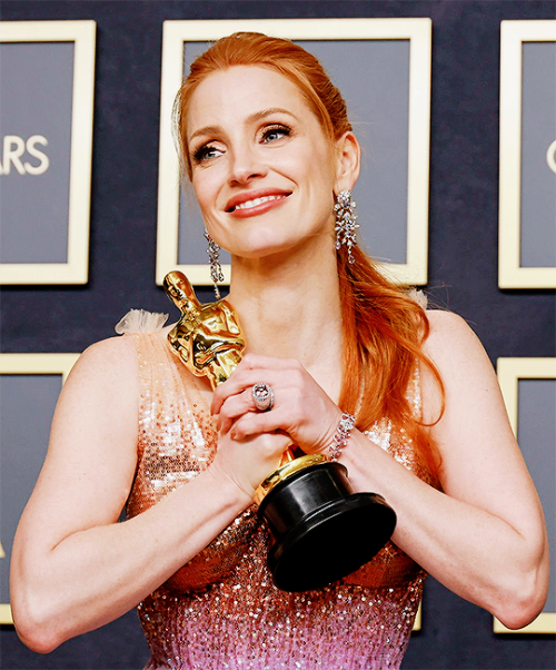 gettingscrazy: Jessica Chastain - 94th Academy Awards - Photo Room