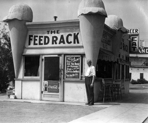 paulftompkins:  archiemcphee:  If only we had a time machine, then the next Geyser of Awesome Field Trip would be travel back in time to Los Angeles to visit these amazing roadside attraction restaurants shaped like giant food, animals, and housewares.