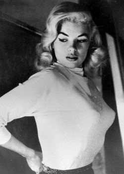 sophialorens:  Jayne Mansfield, late 1950’s