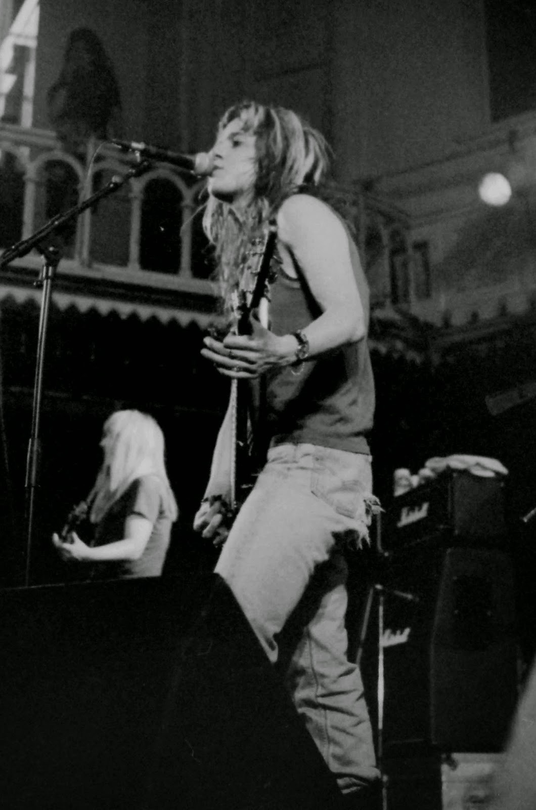 fooloption:
“ L7 Paradiso Amsterdam juni ‘92 (Photo : G.C.Bekker, Online Uitgeverij Blogbuster )
”