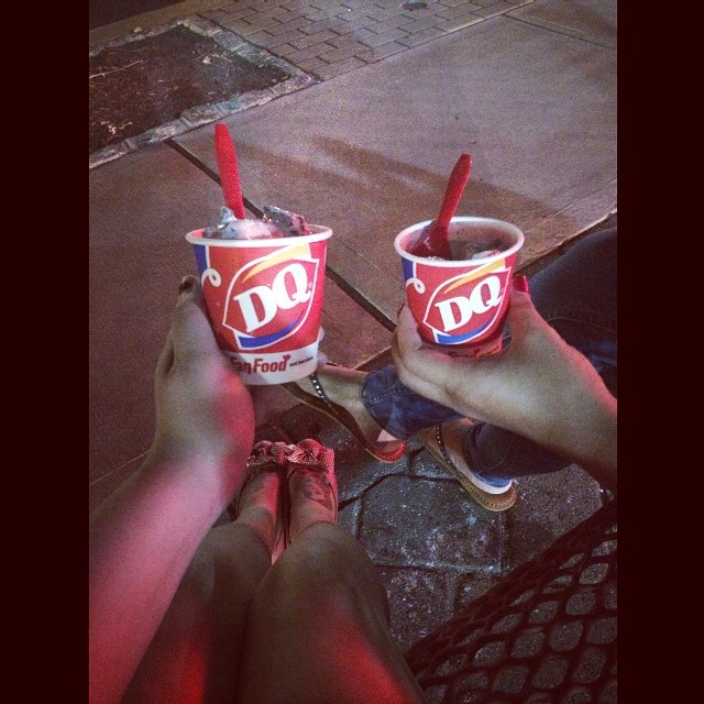 All I do is go on girl dates. @xtinadanielle 🍦👭