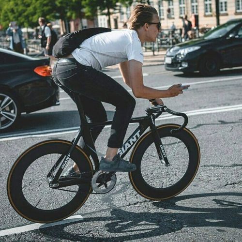 hizokucycles:#Repost from cyclist @magnus_bang - “Old but gold.” @kristsll #fixiekurwa #