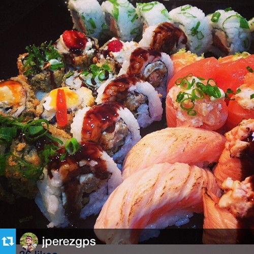 Sushi in Hotel Solymar, it’s perfect weather to enjoy it pool side!
@jperezgps with @repostapp — Te perdiste el #sushisolymar, tranquilo hoy también tenemos desde la 13:30 @hotelsolymargps los esperamos via Instagram http://ift.tt/YAOVbJ