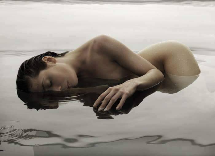 Il mare disinfetta le ferite. Ma non le fa chiudere. Non ancora. -@S_ara______