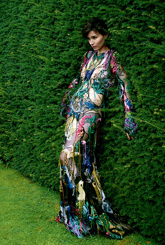 rooneydaily:Rooney Mara photographed by Annie Leibovitz for VOGUE Magazine