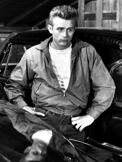 jamesdeaner:   In 1957, writer Jack Kerouac described Dean as an example of a new kind of man “of exceptional masculine beauty and compassion and sadness,” a “new American hero” free of “the barriers of ancient anti-womanism.” As Jim Stark,