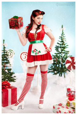 Santa Baby by ~QuorraISO  She’s just