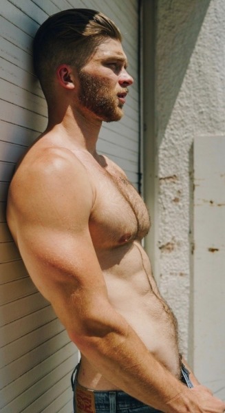 blondboy4men:🧔🏼