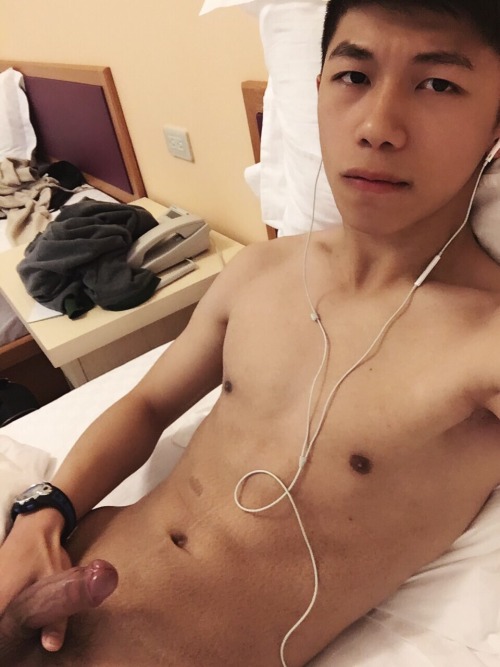 hkboy504: speedo1123:台灣帥弟 淫樣