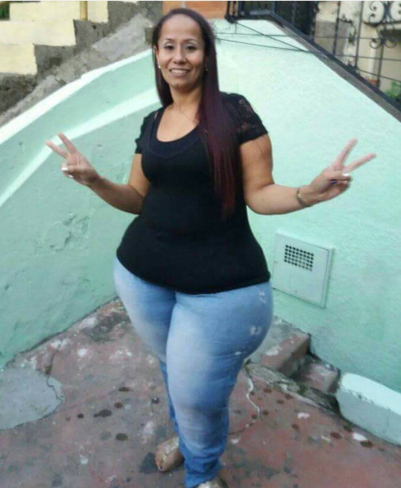 ericzx:  I love me some Puerto Rican BBW😍😍😍