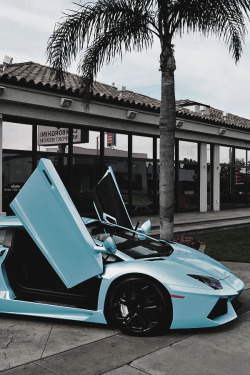 motivationsforlife:  Iced Aventador by Spencer Berke @azearr x @motivationsforlife editing collaboration