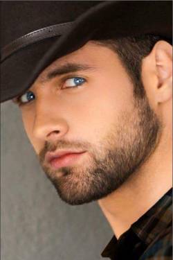sunbound:Those blue steel piercing eyes makes me melt.   Anyone else???
