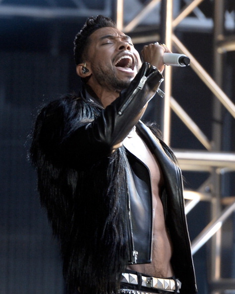 derriuspierre:  Miguel performs onstage during the 2013 BET Awards at Nokia Theatre