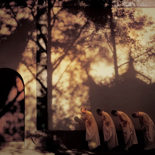 taichi-kungfu-online:  Zen (Chinese: 禪; pinyin: Chán; Korean: 선) is a school