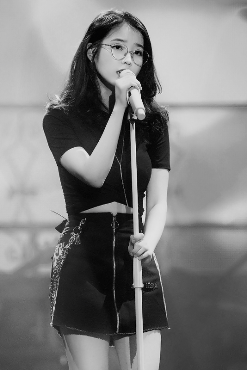 dazzlingkai:IU’s 10th Anniversary Concert ‘dlwlrma’ in Gwangju