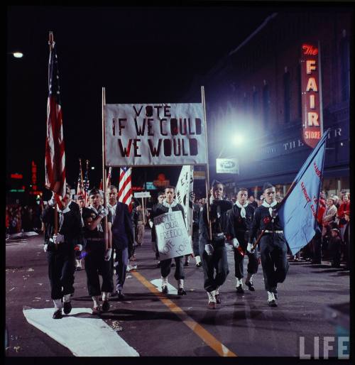 Get out the vote parade in Wisconsin(Howard Sochurek. 1956?)