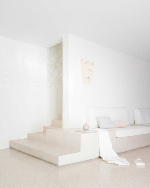 keepingitneutral: MA House, Vaucluse, France,Timothee Mercier of Studio XM