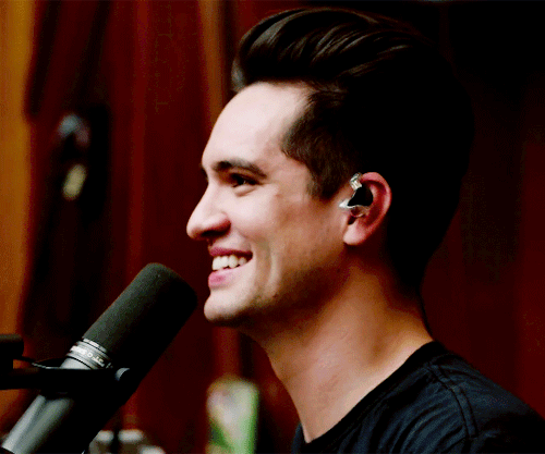 brendonuries:  Panic! at the Disco, “Behind Blondie’s ‘Heart of Glass’”
