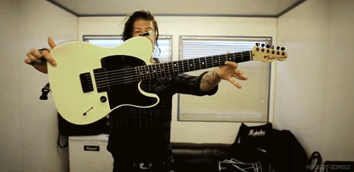 maggot-zombie:  James Root + Fender Through The Years 