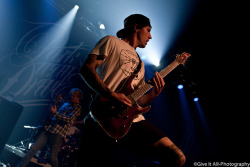 mitch-luckers-dimples:  Parkway Drive by