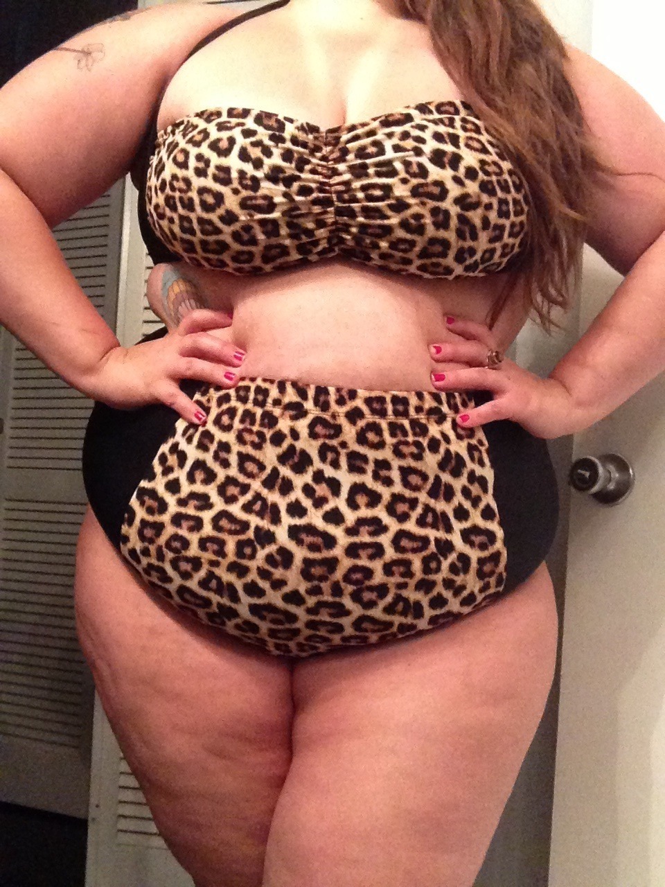 nataliemeansnice:  today has been a stellar mail day! got my forever21+ fatkini (3x)