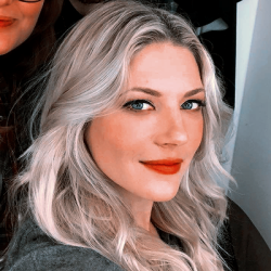 Katheryn Winnick Fcf0d79e50bd0ad89c489b4cdbbc2996dcab8280