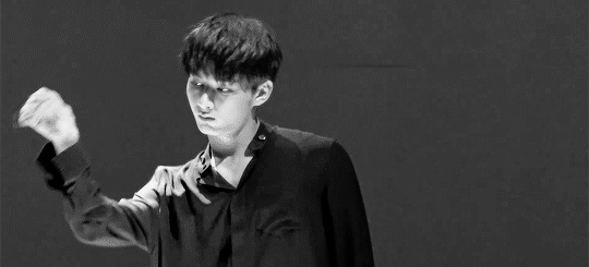 hanwooz:  jun serving looks yet again