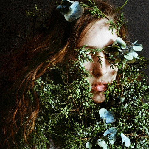misswallflower: &ldquo;Overgrowth&rdquo; a collaboration between photographer Parker Fi
