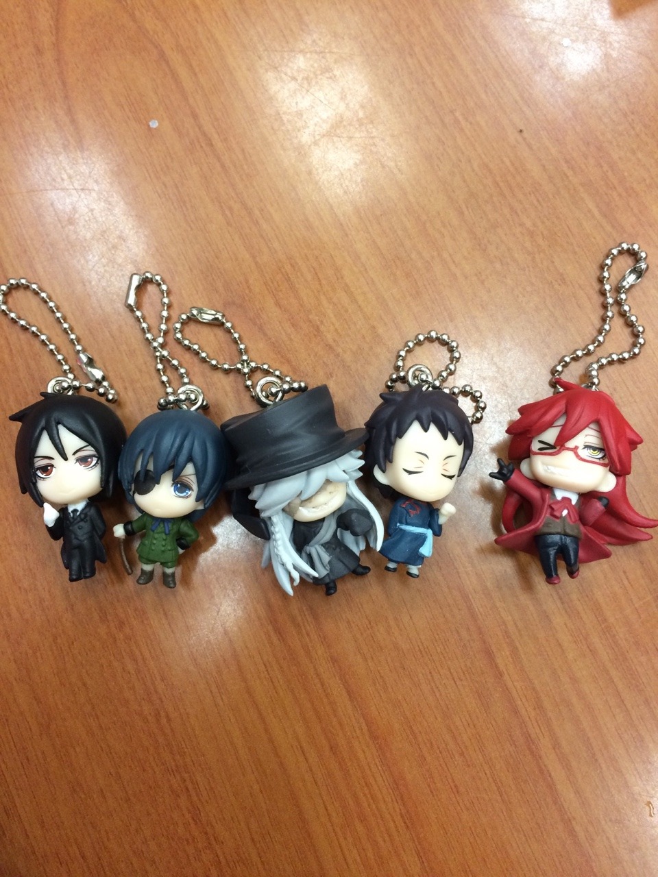 uhhhashleycruz:  LOOK AT MY LITTLE CHIBI BLACK BUTLER KEYCHAINS MY BEST FRIEND GOT