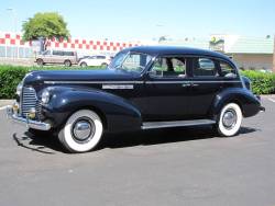 fastshinyobjects:  1940 Buick Limited 