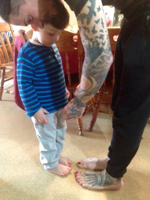 hornyforlarry:ihsyasinnad:So my step son told me a few weeks ago that boys can’t have painted nails, cause it’s just for girls. I said that’s silly! Boys can paint their nails if they want to. In Fact, I paint daddy’s nails sometimes. He was amazed.So