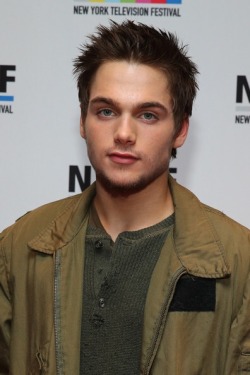 Dylan Sprayberry fan account