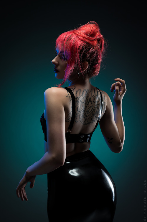 Porn fdqphotography: Neva Moria wearing a latex photos