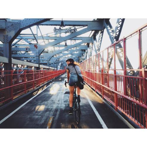 hello-velo: Photo by donalrey Connect with Hello-Velo on Instagram @tommy_takeiteasy