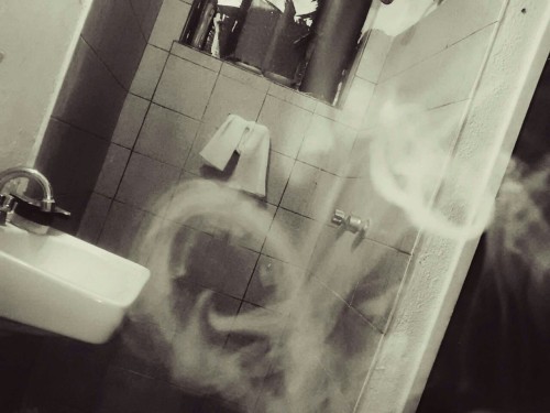 #smoke #batroom adult photos
