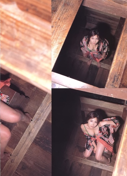 nisseboxx: Yoko Mitsuya ( 三津谷葉子) - Photobook “Mystery” [2003]