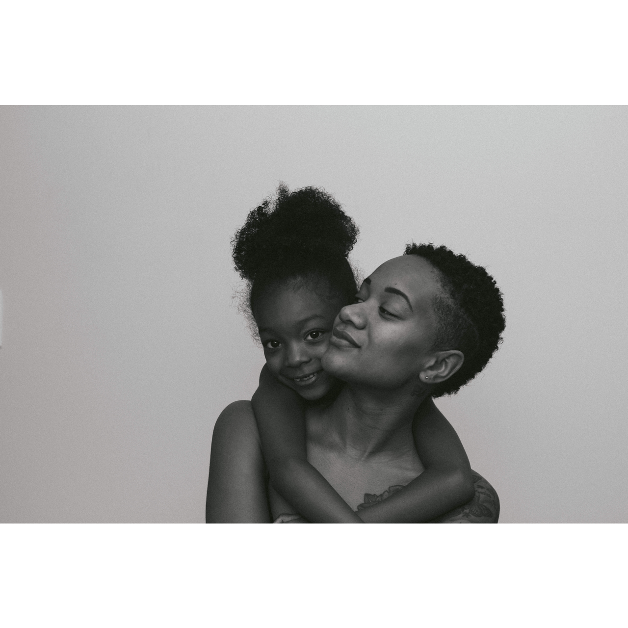 alexandraelle:  M O T H E R H O O D.