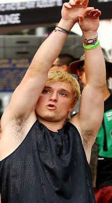 male-armpit:  Josh Hutcherson 