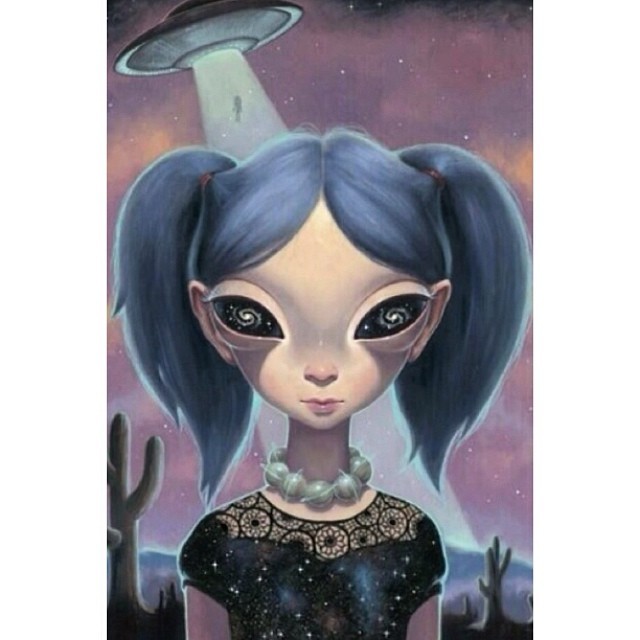 sensual-abduction:  I don’t know why I’m in love with this image. 💖💗💖✌️👽✌️💖💗💖