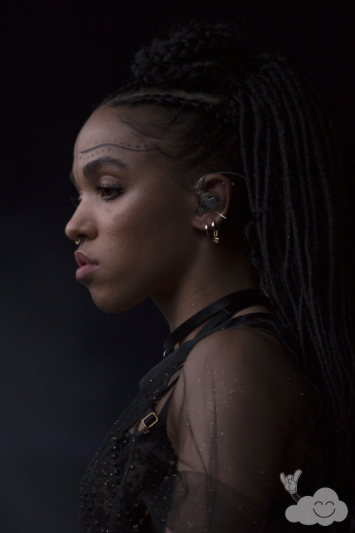 FKA twigs @ Laneway Festival, Sydney…