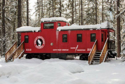 aros:  Great Northern Caboose Cabin. Izaak Walton Inn. Essex. 