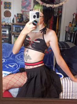 cthulustits:apparently you’re supposed to wear this skirt with something underneath??? but they didn’t specify what 😳😳😳anyways sub to my manyvids crush for only Ū, or if you prefer you can tip me 🥺😚