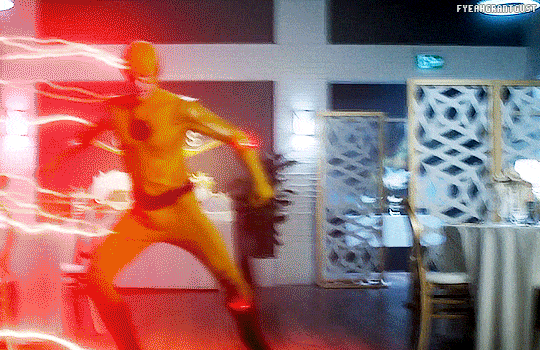 fyeahgrantgust: Barry Allen The Reverse Flash? in 8x04 “Armageddon: Part 4”