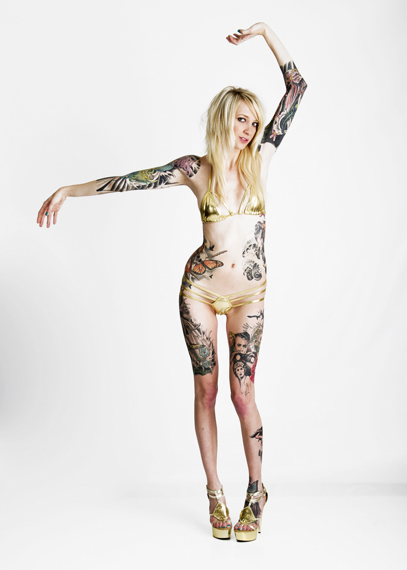 ohmygodbeautifulbitches:  Alli Manning 