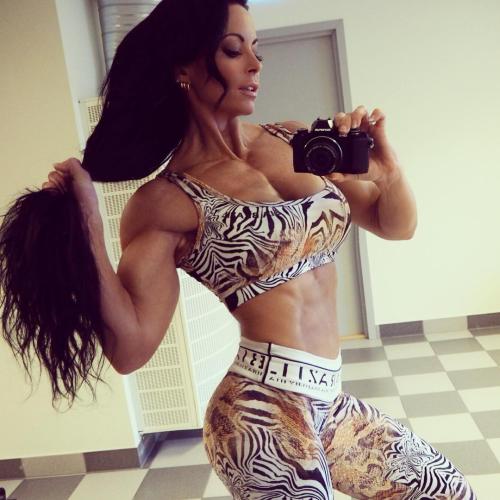 Porn masterfbb:  Zebra Friday! (45 years old muscles) photos